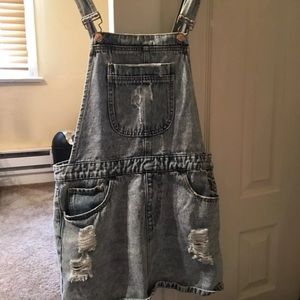 Overall dress